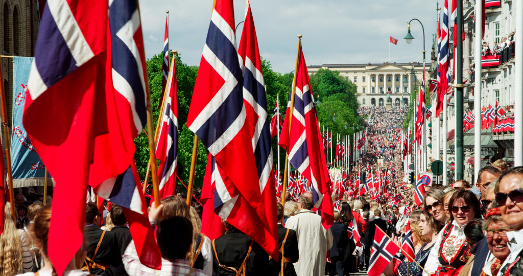 Constitution Day in Oslo Photo: Asgeir Helgestad/Visitnorway Asgeir Helgestad_Visitnorway.com