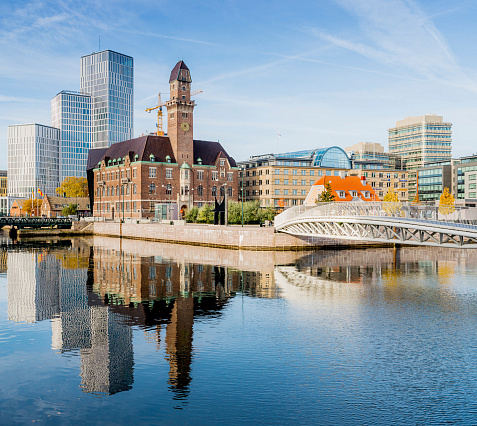 Visiting Sweden: Malmö and Lund via the Øresund Bridge