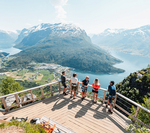 Discover Norway's nature: Loen and the Briksdalsbreen Glacier